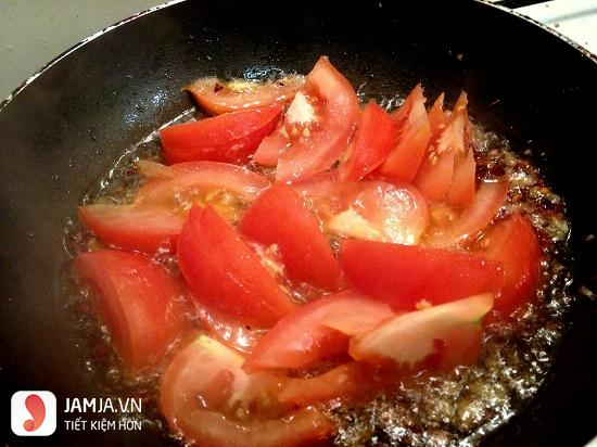 Lạp xưởng sốt cà chua-3