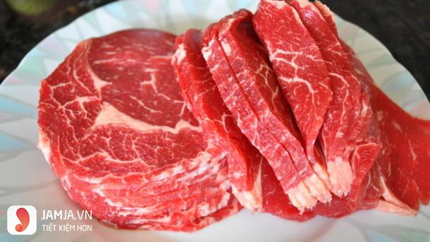Cách chọn mua thịt bò ngon 
