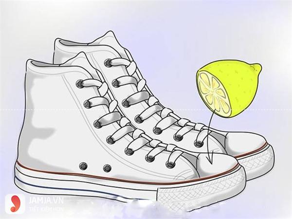 Cách làm sạch giày thể thao