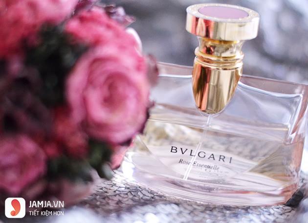 loại nước hoa nào giữ mùi lâu nhất- Rose Essentielle của BVLGARI