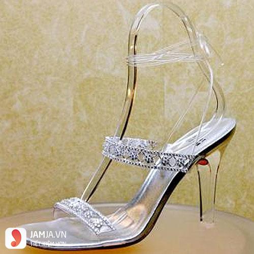 những đôi giày cao gót đẹp nhất thế giới-Cinderella Slipper