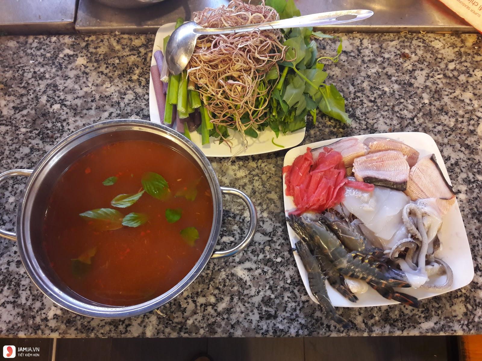 Cách nấu lẩu Thái hải sản 1
