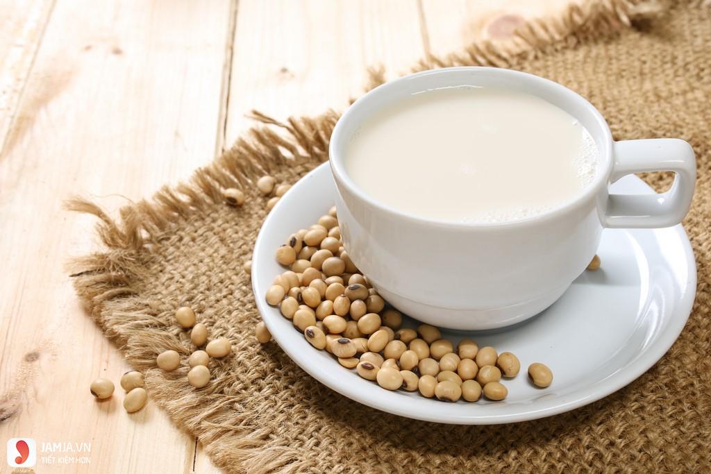 uống sữa đậu nành thường xuyên có tốt không 5