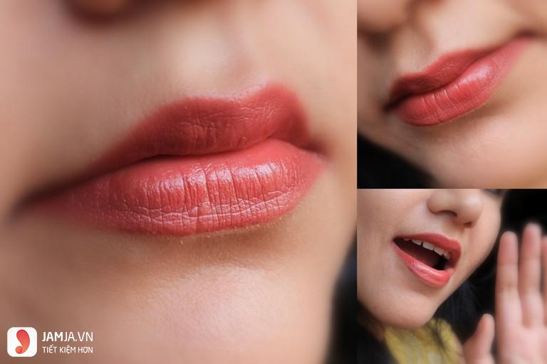 Nars Banned Red Satin Lipstick 