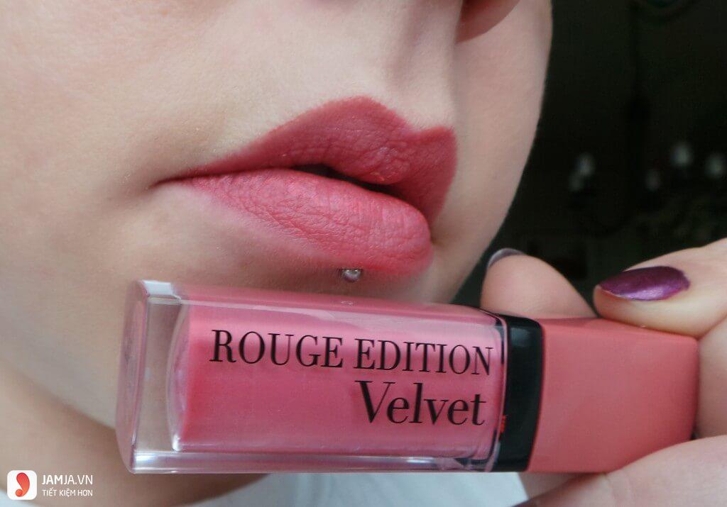 Review son kem Bourjois Rouge Edition Velvet màu 10