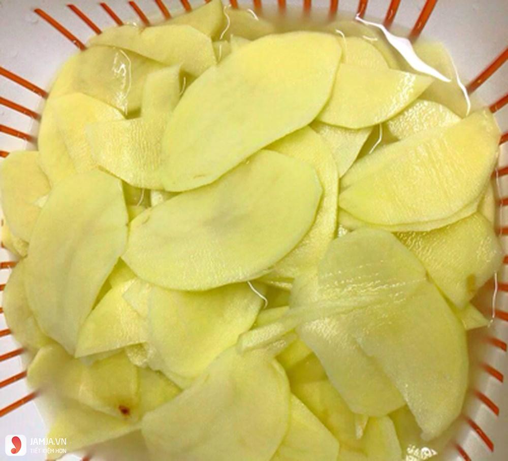 Cách làm bim bim khoai tây 2