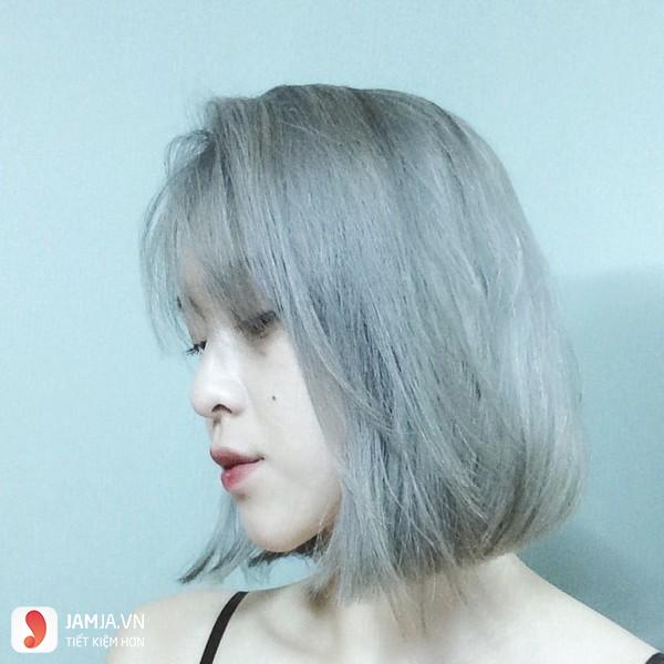 Nhuộm tóc màu khói bạc