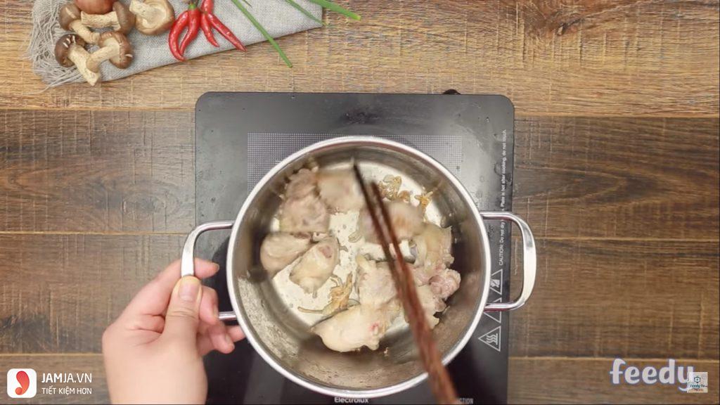 cách làm món chân bò hầm nấm