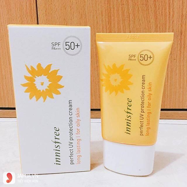 Kem chống nắng Innisfree Perfect UV Protection Cream Long Lasting For Oily Skin 1