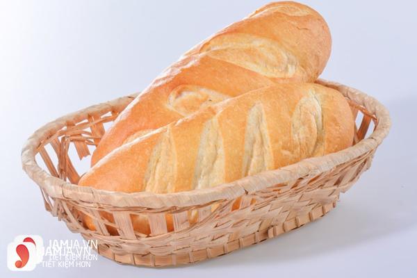 cách làm bánh mì chả cá 12