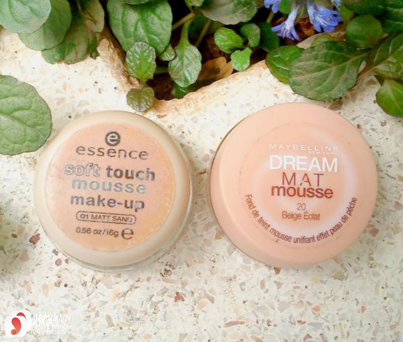 Essence Soft Touch Mousse Make-Up 4