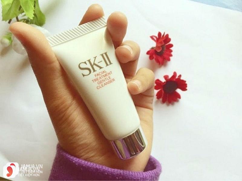 Sữa rửa mặt trắng da SK-II Facial Treatment Gentle Cleanser 2