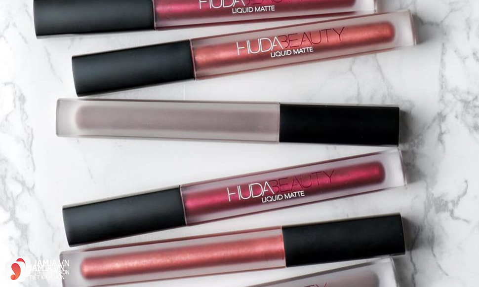 Review dòng son Huda Beauty Liquid Matte Lipstick 11