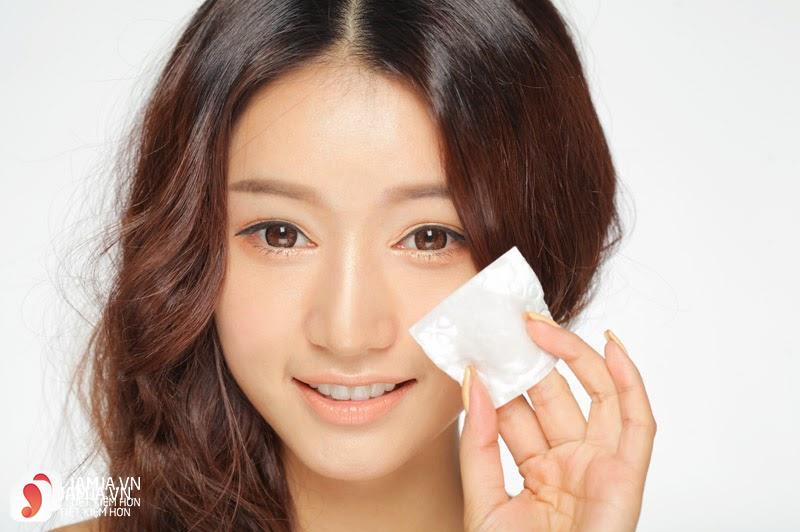 Cách dùng nước hoa hồng Shiseido 1