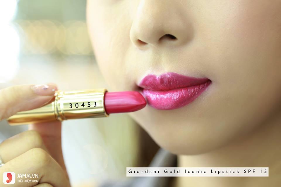 Oriflame Giordani Gold Iconic Lipstick SPF15 9