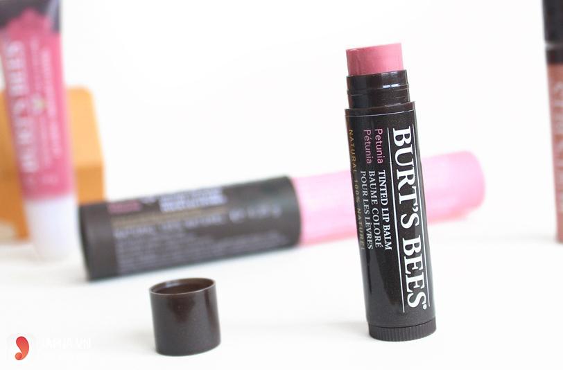 thiết kế burt's bees tinted lip balm 1