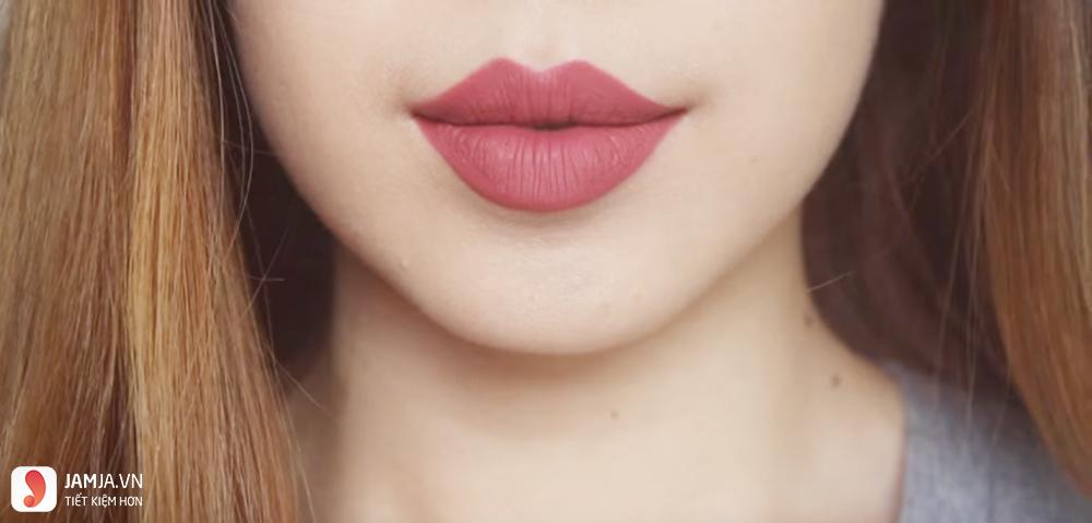 Farmasi True Color Lipstick màu 18 Raisin