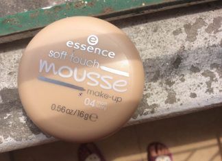 phấ n tươi Mousse Essence có tốt không