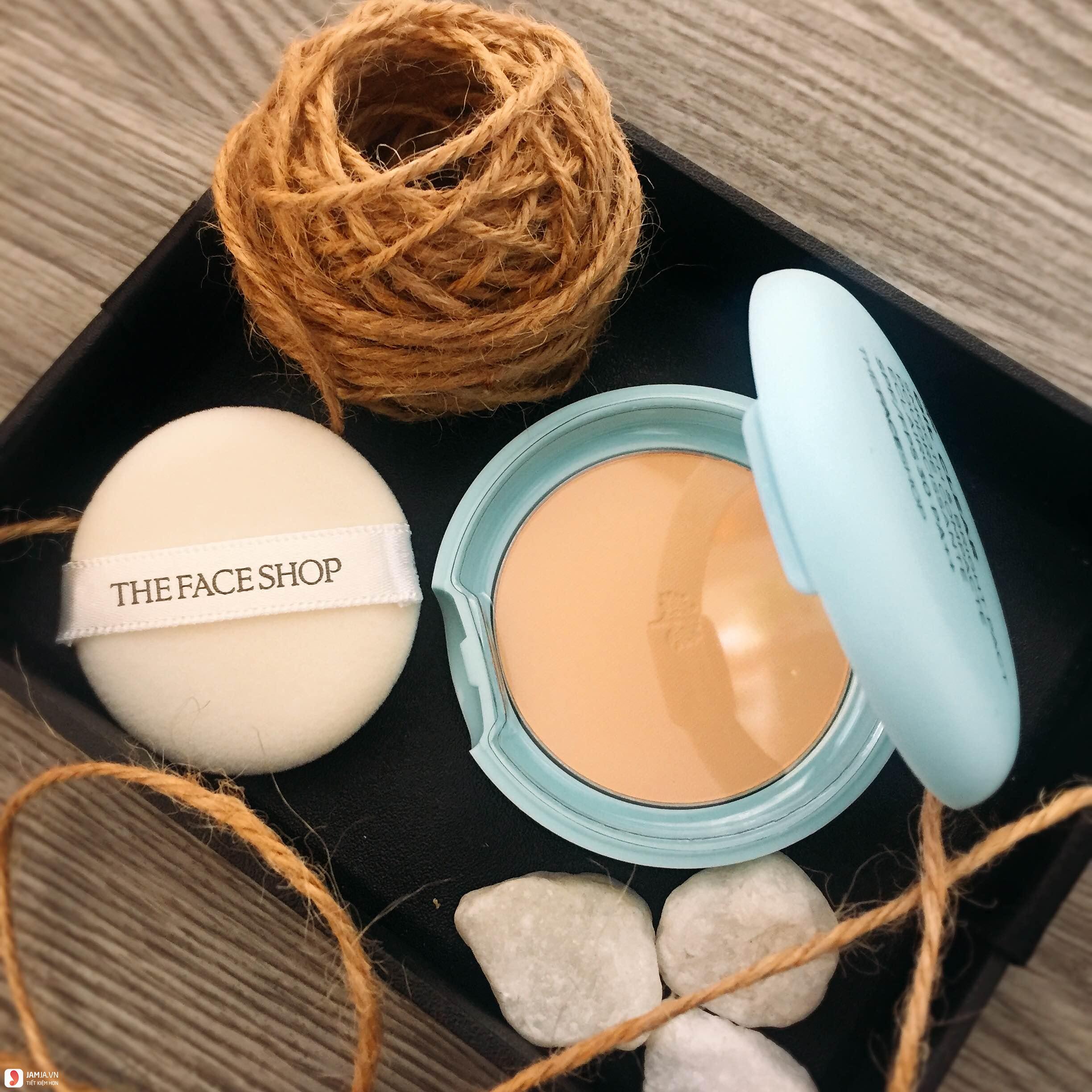 Phấn phủ The Face Shop Oil Clear Smooth & Bright Pact