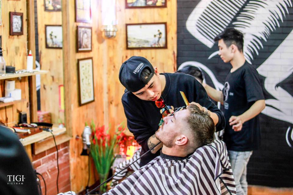 Bờm Barbershop 2