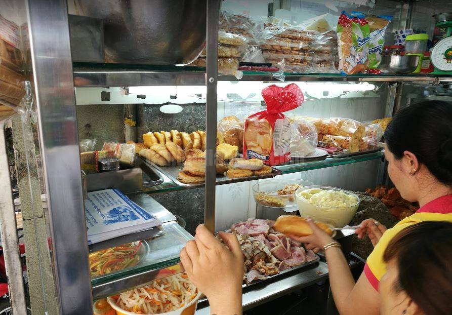 Bánh mỳ Huỳnh Hoa quận 1