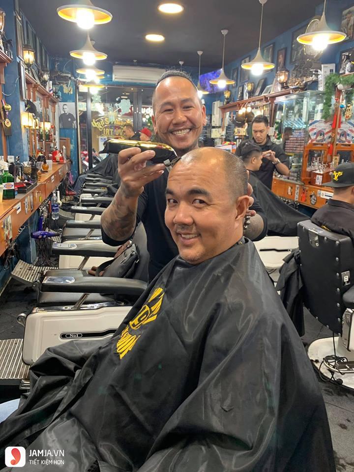 Tiệm Barber Shop Vũ Trí 