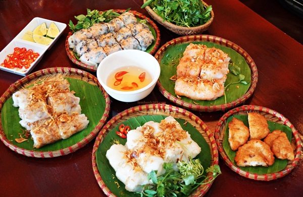 menu Bánh cuốn Thanh Vân, quán đặc sản hà nội