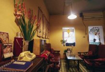quán cafe phong cách cổ điển Hà Nội